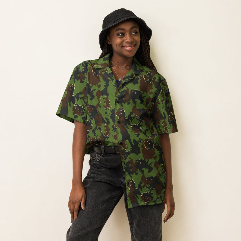 M05 Miško Woodland CAMO Unisex Short-Sleeve Button Shirt - Button-Up