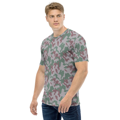 Lithuanian Three Color Amoeba CAMO Men’s t-shirt - Mens T-Shirt