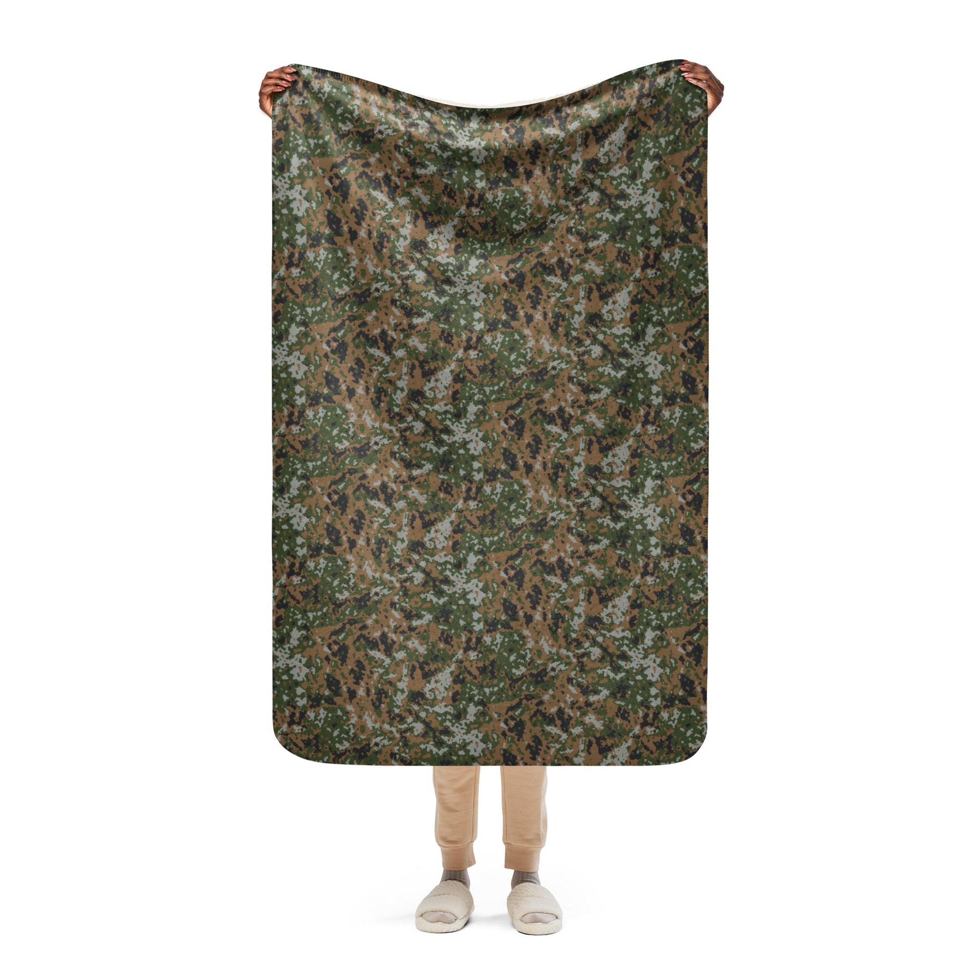 Luxembourg Waldtarndruck CAMO Sherpa Blanket - 37″×57″