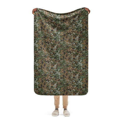 Luxembourg Waldtarndruck CAMO Sherpa Blanket - 37″×57″