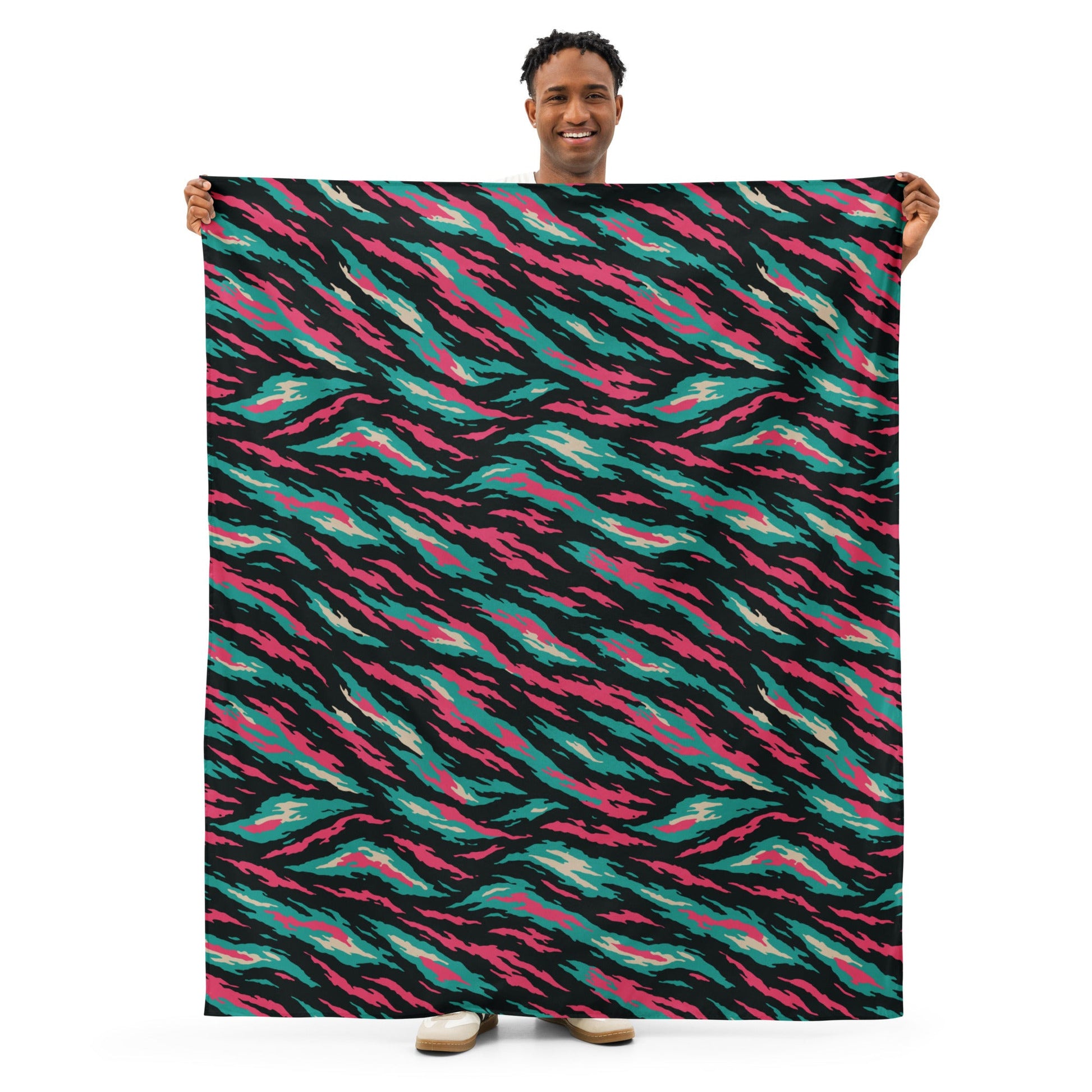 Miami Lizard CAMO Indoor wall tapestry - Wall Tapestry