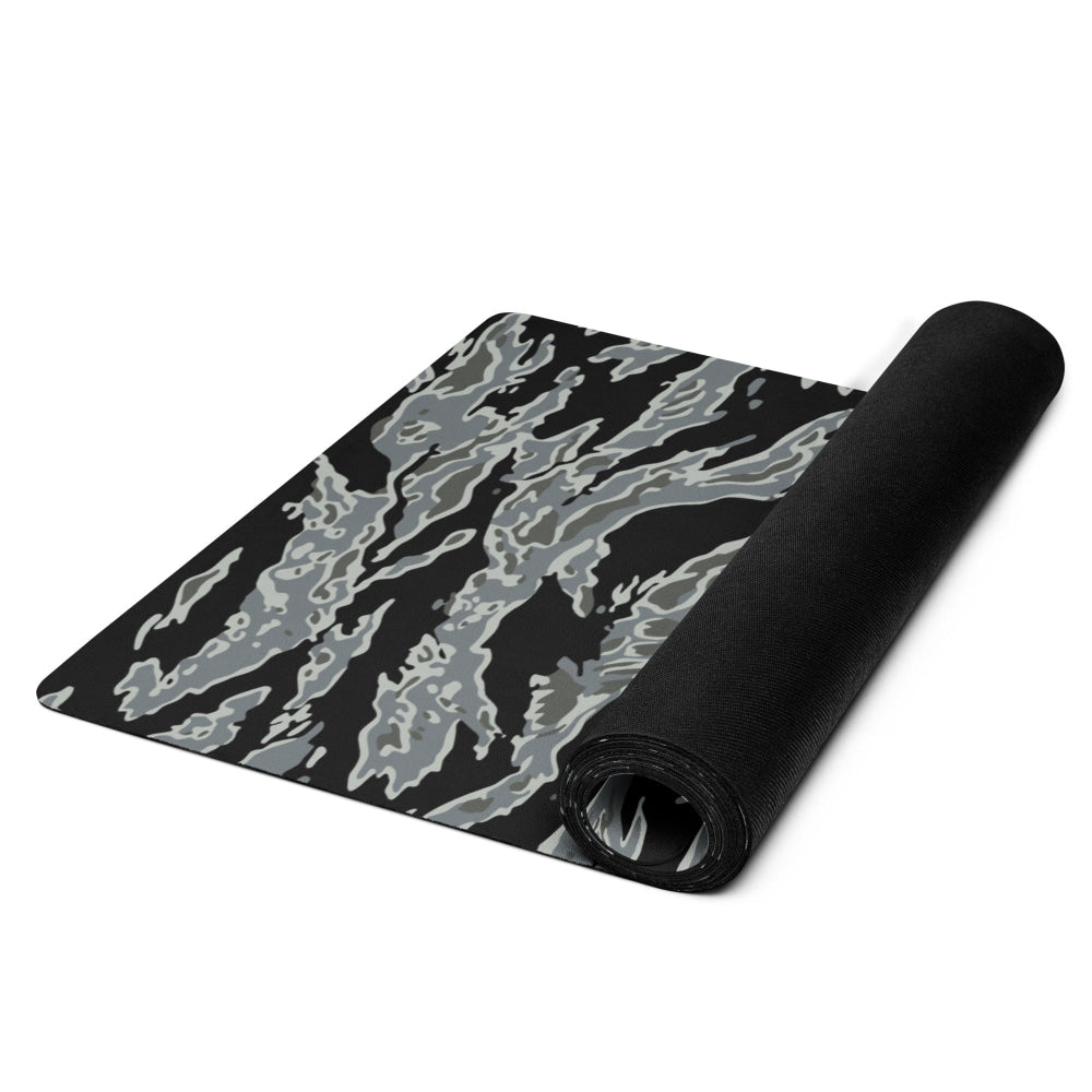 Miami Tiger Stripe Urban Grey CAMO Yoga mat - Mat