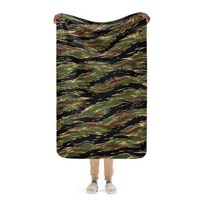 Midnight Fang Tiger Stripe CAMO Sherpa Blanket - 37″×57″