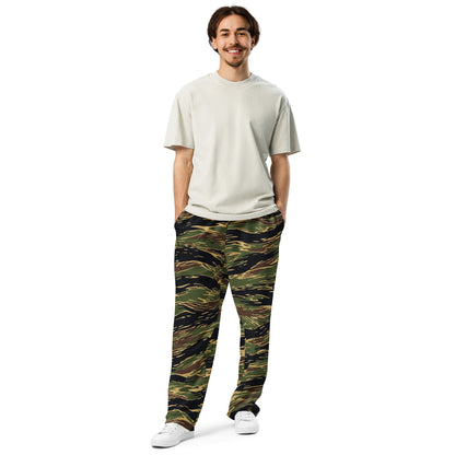Midnight Fang Tiger Stripe CAMO Unisex Wide-Leg Joggers
