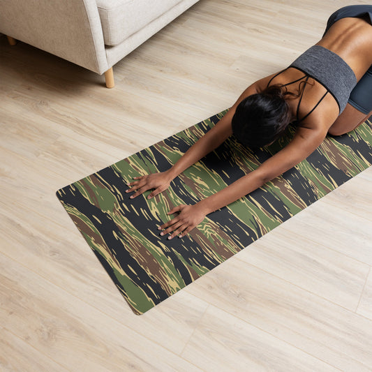 Midnight Fang Tiger Stripe CAMO Yoga Mat
