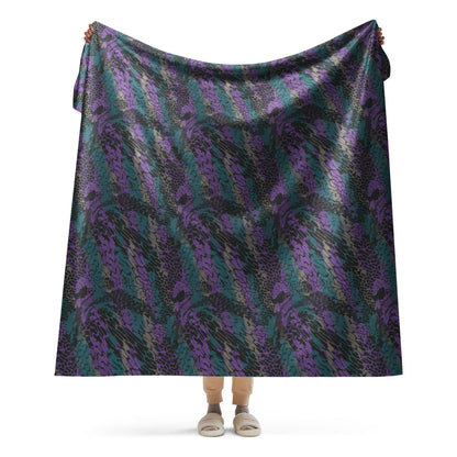 Modern Warfare Dragon Skin Neon CAMO Sherpa blanket - 60″×80″ - Blankets