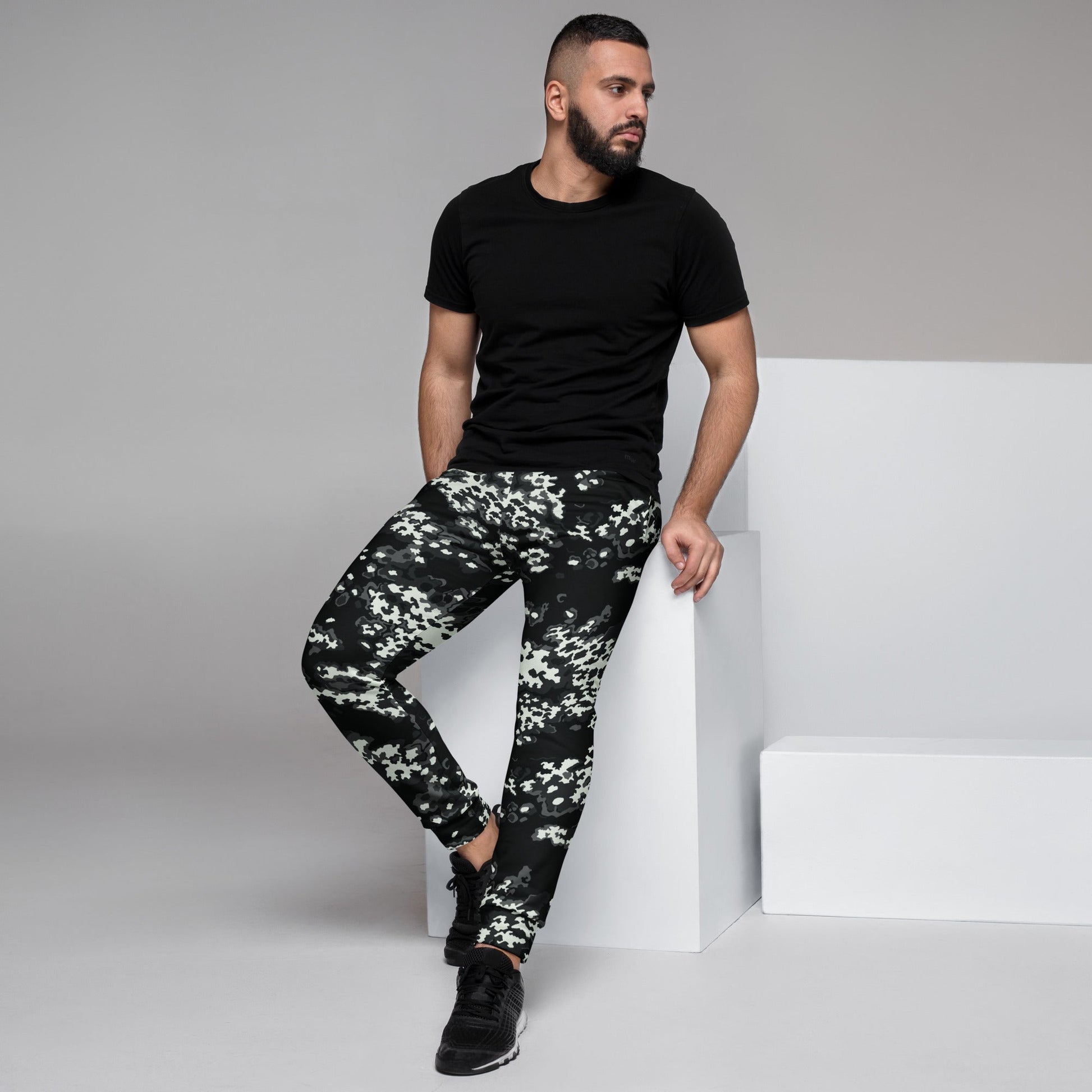 Modern Warfare Partizan Ghost Night CAMO Mens Joggers