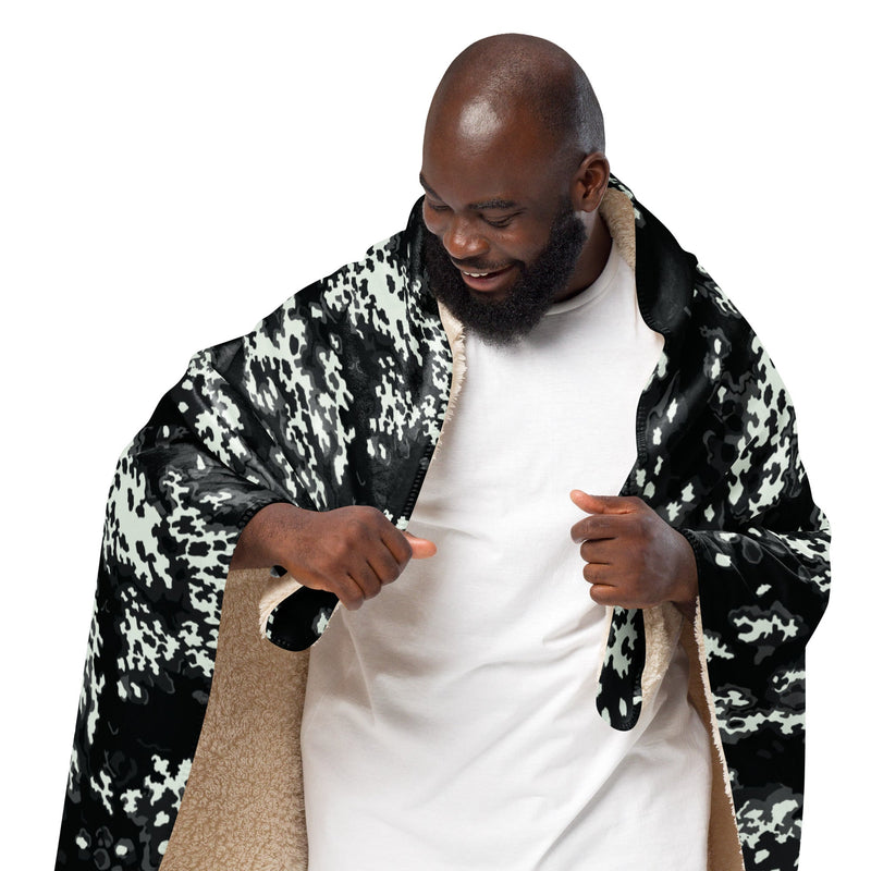 Partizan Ghost Night CAMO Sherpa Blanket