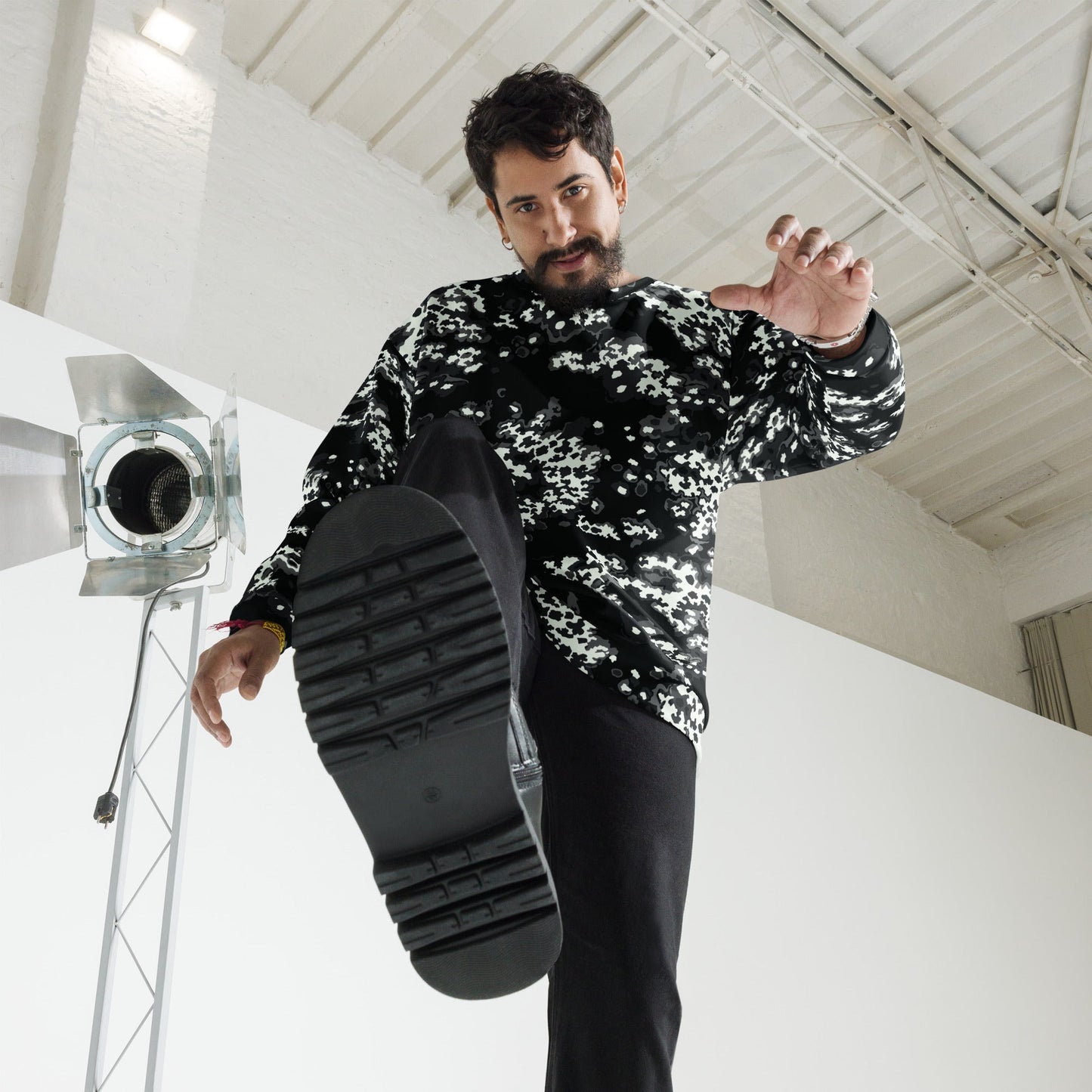 Modern Warfare Partizan Ghost Night CAMO Unisex Sweatshirt - Sweatshirts