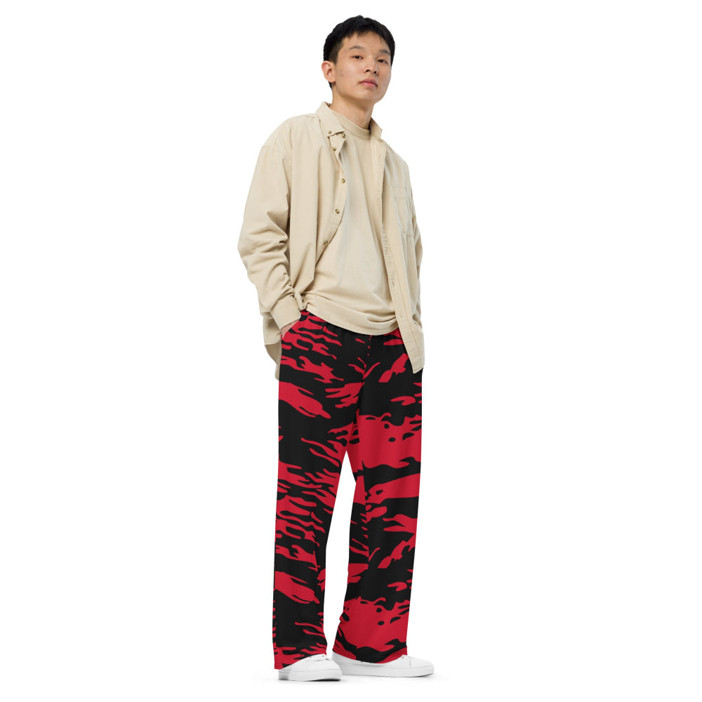 Modern Warfare Red Tiger Stripe CAMO unisex wide-leg pants - Unisex Wide-Leg Pants