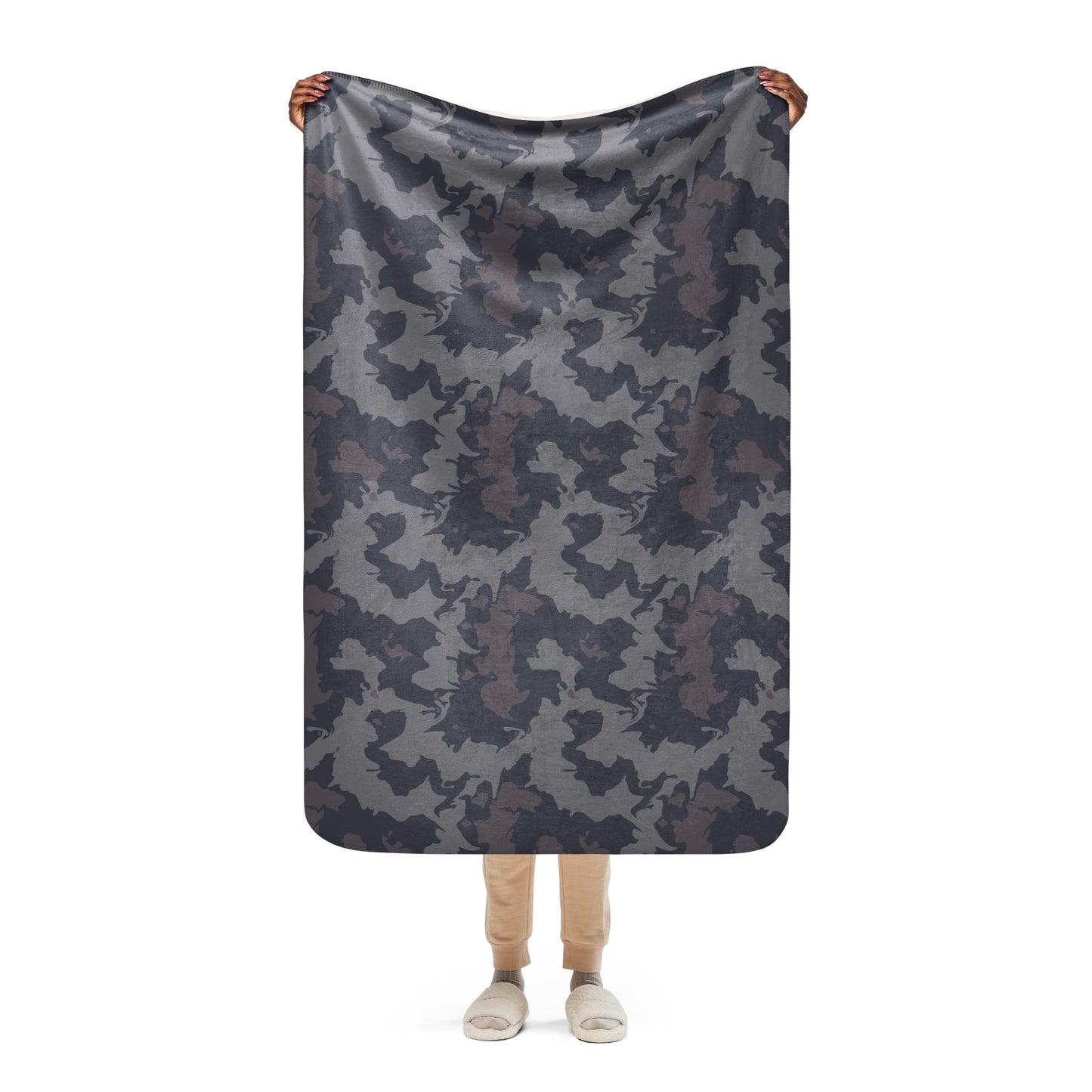 Modern Warfare Urban Rust CAMO Sherpa blanket - 37″×57″ - Blankets