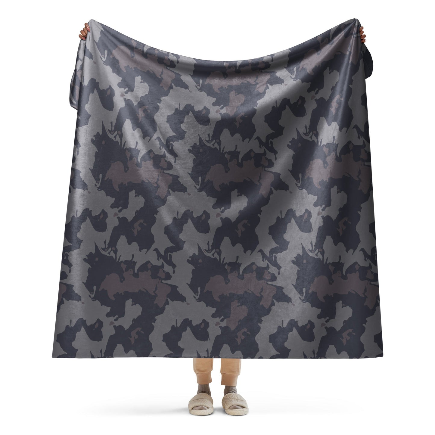 Modern Warfare Urban Rust CAMO Sherpa blanket - 60″×80″ - Blankets