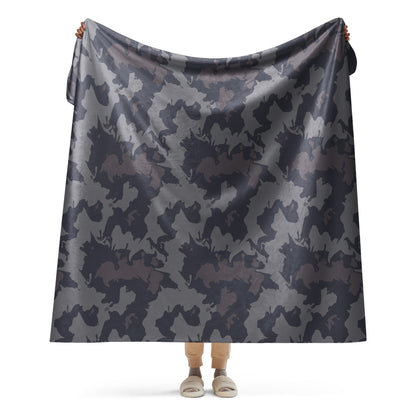 Modern Warfare Urban Rust CAMO Sherpa blanket - 60″×80″ - Blankets