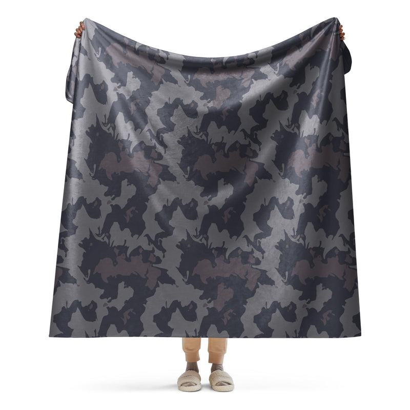 Urban Slate CAMO Sherpa Blanket - 60″×80″