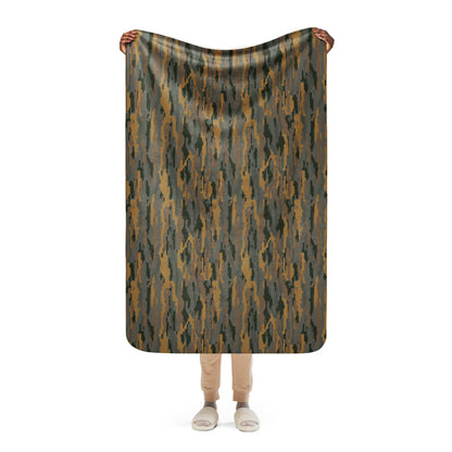 Modern Warfare Urban Vertical Rusty Bark CAMO Sherpa Blanket - 37″×57″