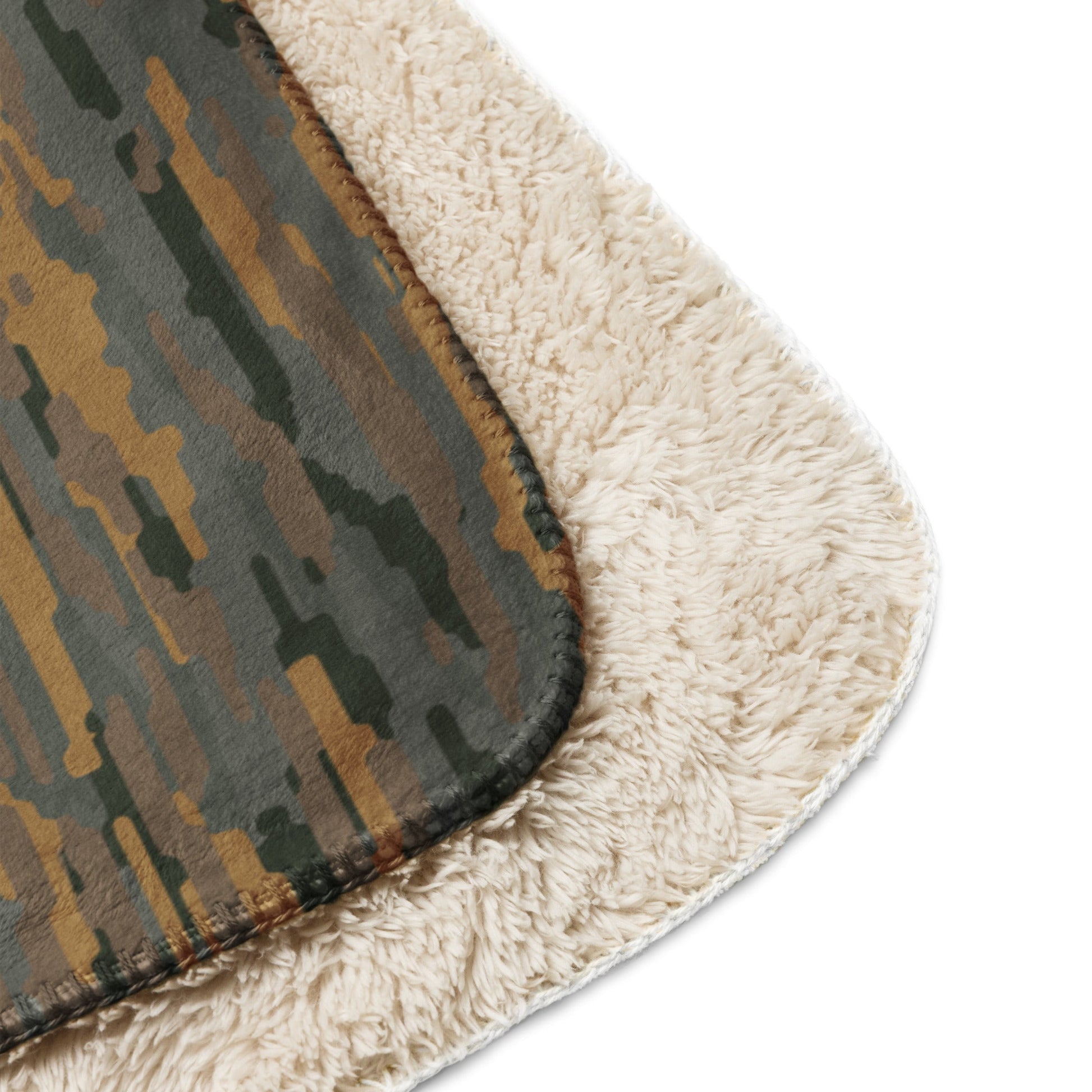 Modern Warfare Urban Vertical Rusty Bark CAMO Sherpa Blanket
