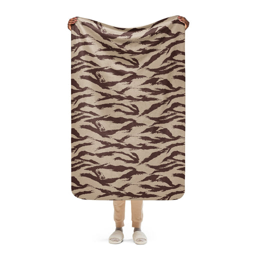 Lizard Moroccan Desert CAMO Sherpa Blanket - 37″×57″