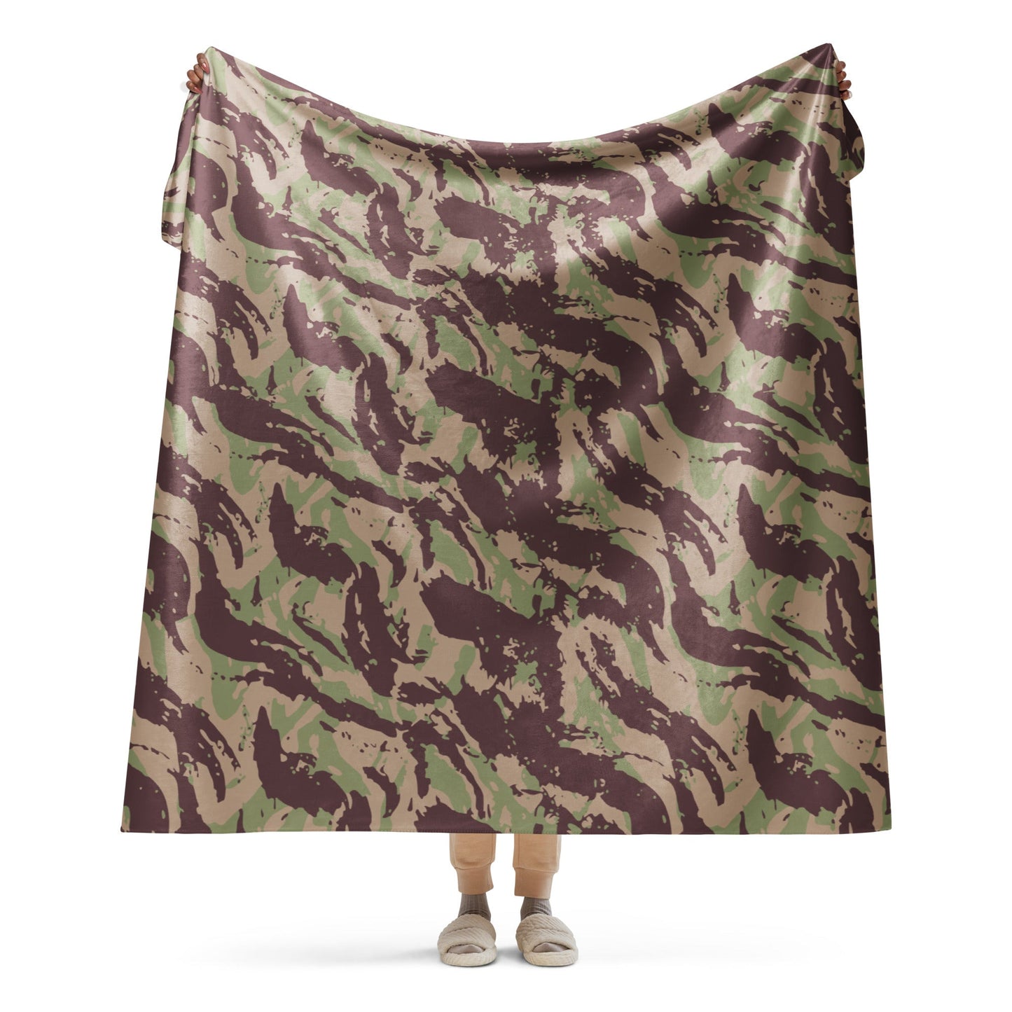 Mozambique Lizard CAMO Sherpa Blanket - 60″×80″
