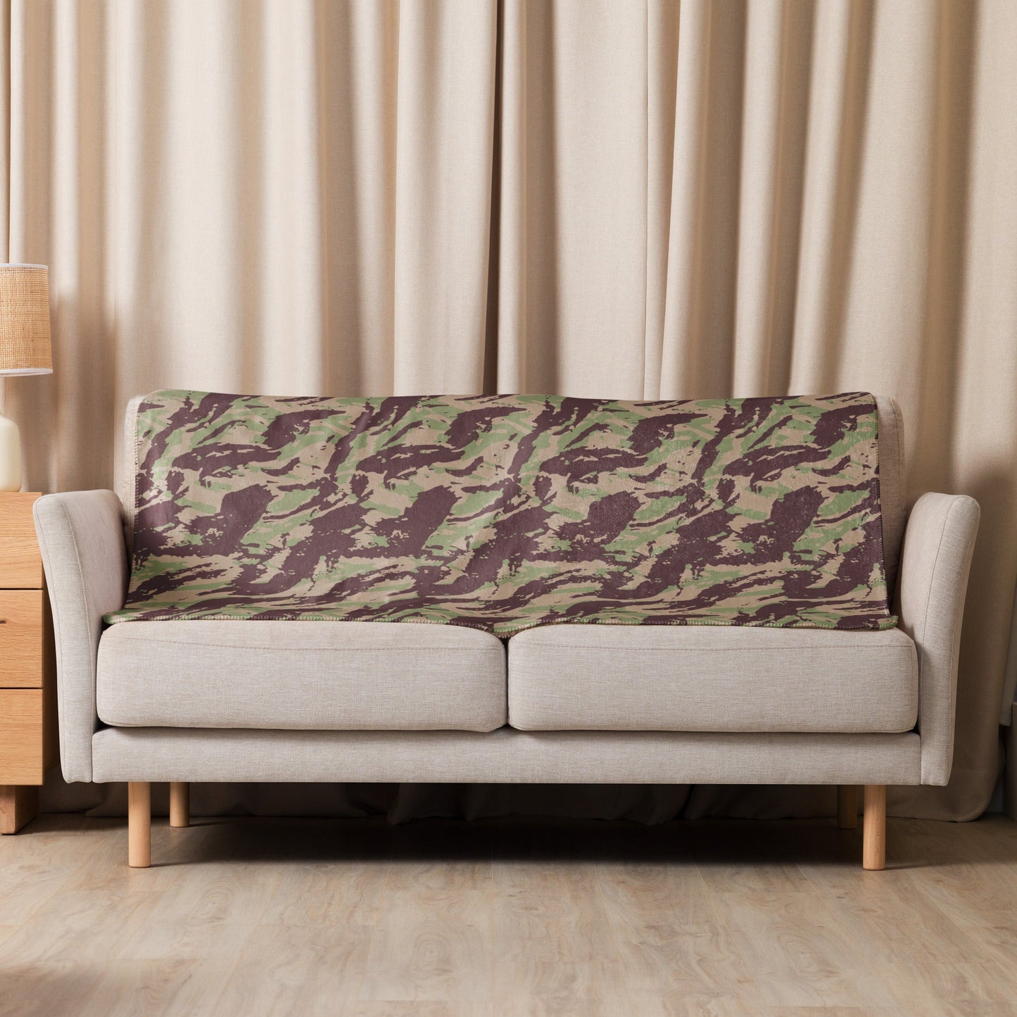 Mozambique Lizard CAMO Sherpa Blanket