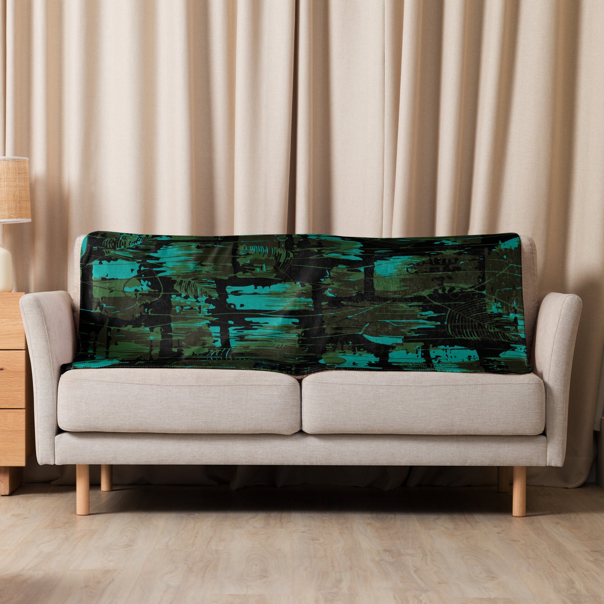 NEO Jungle CAMO Sherpa Blanket