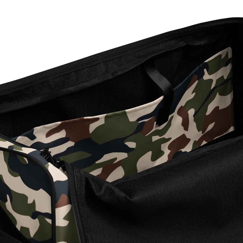 Nepal DPM 1990 CAMO Duffle bag