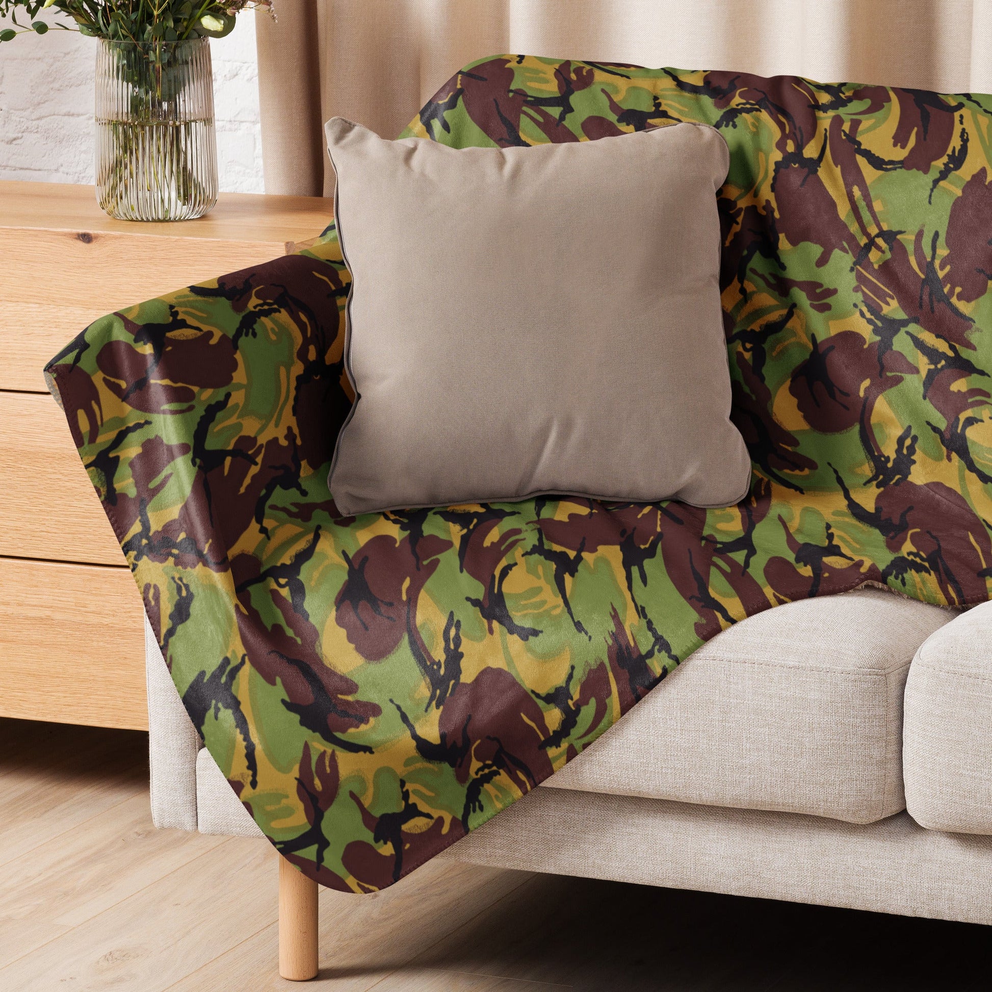 New Zealand DPM CAMO Sherpa Blanket