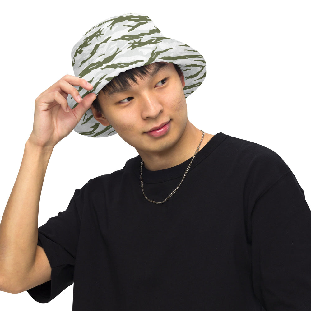 Noorvik Arctic Tiger Stripe CAMO Reversible bucket hat - Bucket Hat