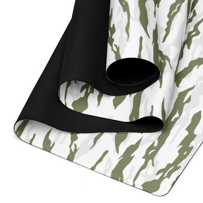 Noorvik Arctic Tiger Stripe CAMO Yoga mat - Mat