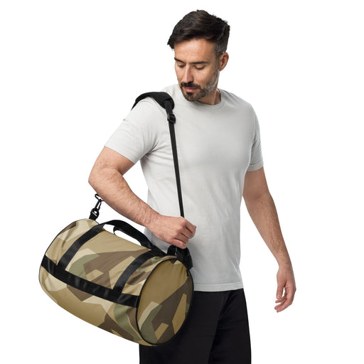 Nordic Leaf Pile Desert CAMO Gym Bag