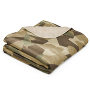Nordic Leaf Pile Desert CAMO Sherpa Blanket