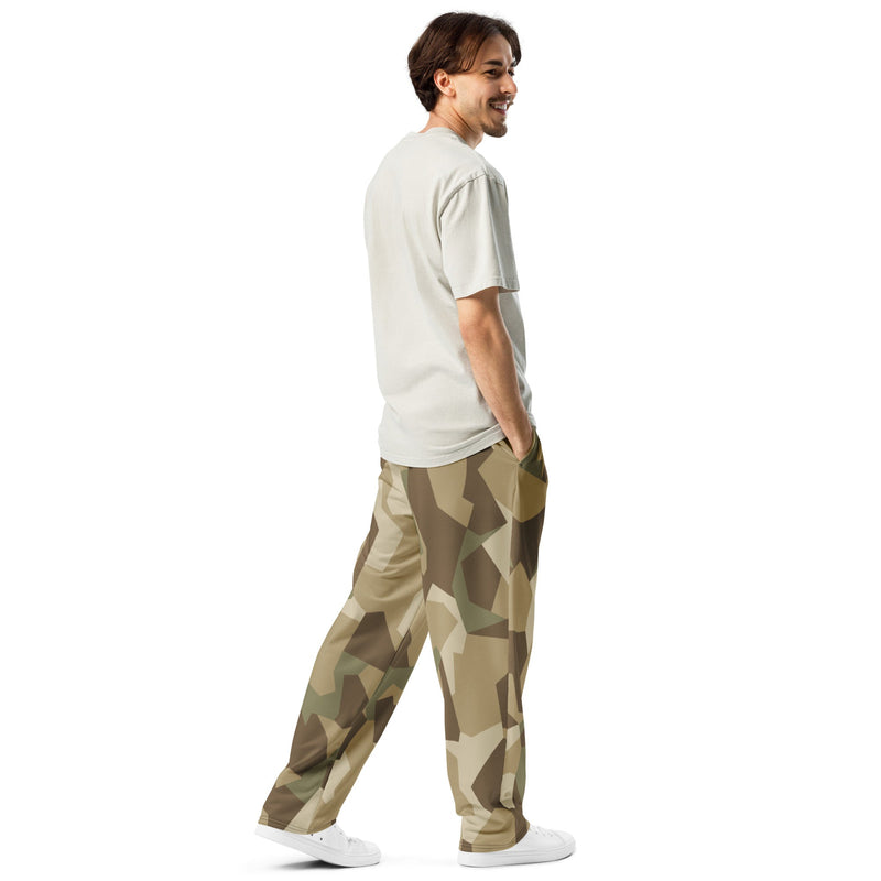 Nordic Leaf Pile Desert CAMO Unisex Wide-Leg Joggers