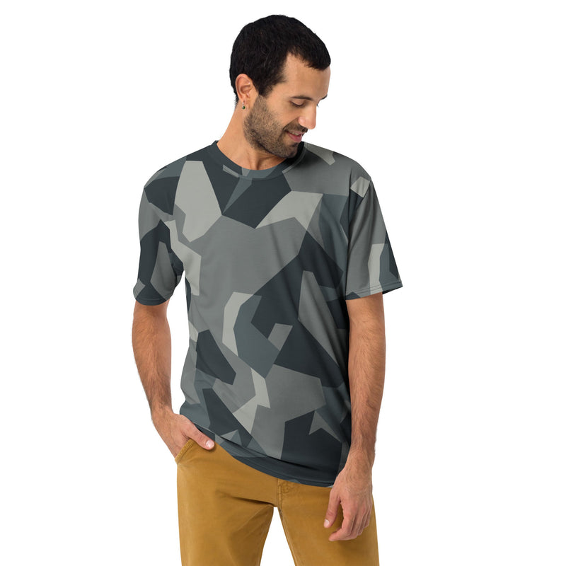 Nordic Leaf Pile Urban CAMO Mens T-Shirt - Shirt - Tee