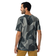 Nordic Leaf Pile Urban CAMO Mens T-Shirt - Shirt - Tee