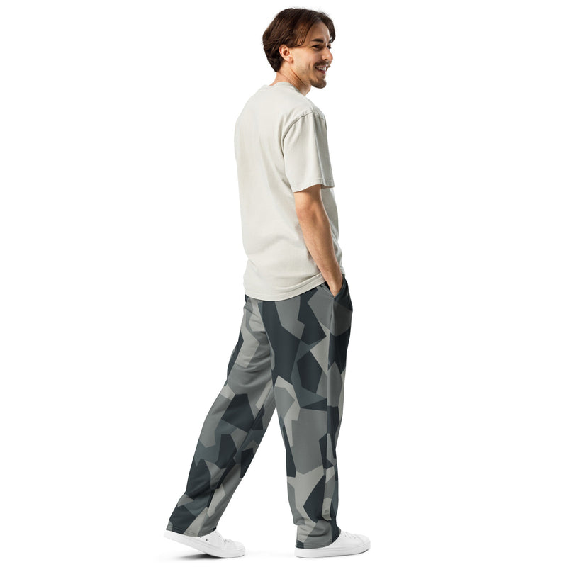 Nordic Leaf Pile Urban CAMO Unisex Wide-Leg Joggers