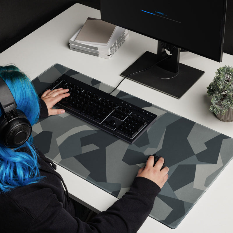 Nordic Leaf Pile Urban CAMO Universal Large Desk Pad