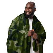 Nordic Leaf Pile Woodland CAMO Sherpa Blanket