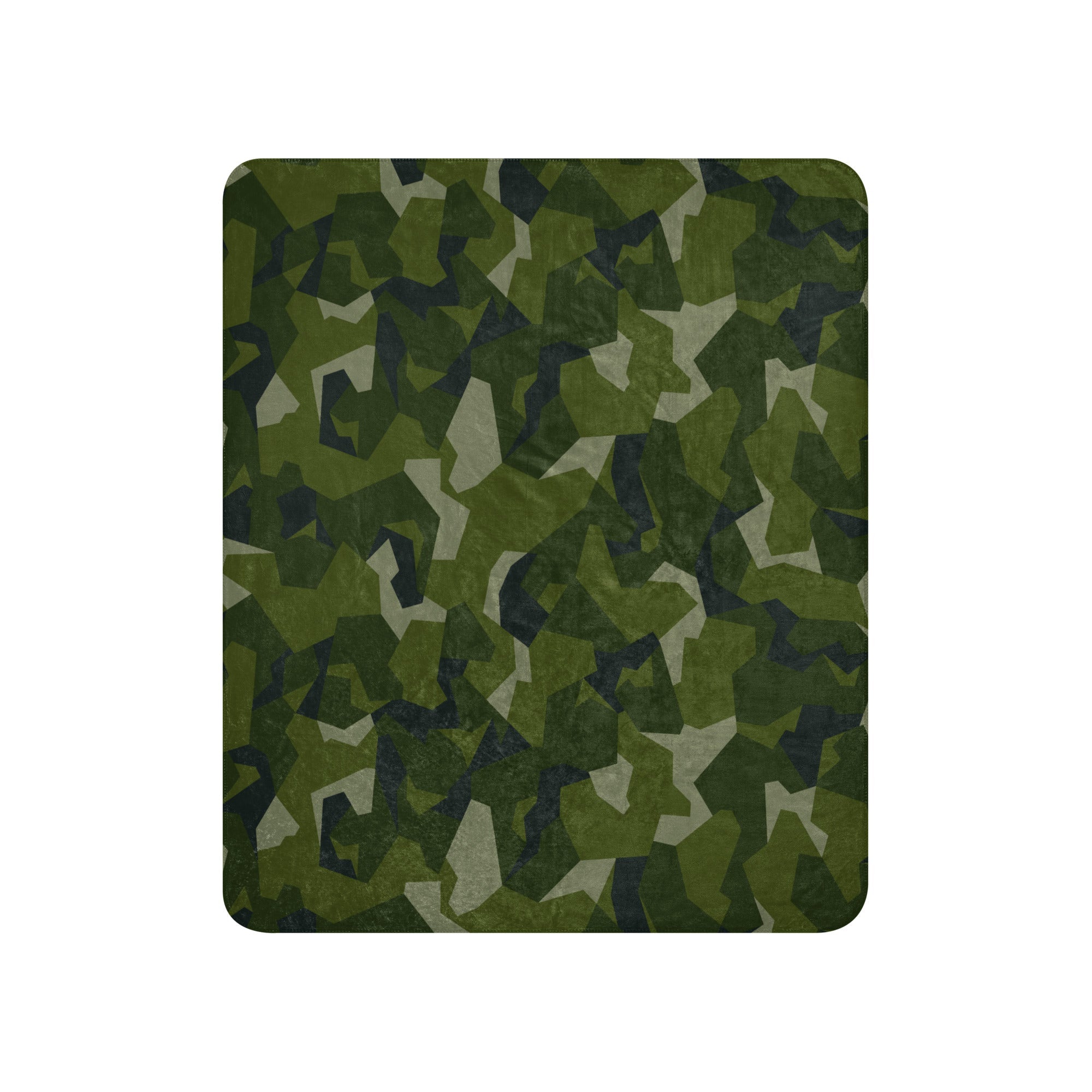 CAMO HQ - Nordic Leaf Pile Woodland CAMO Sherpa Blanket