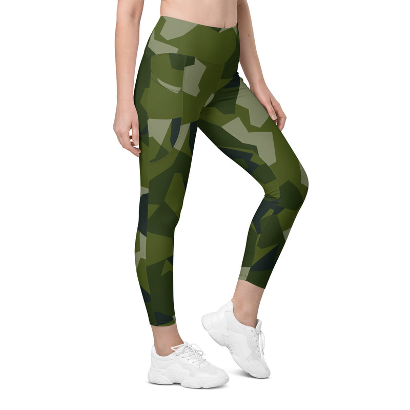 Nordic Leaf Pile Woodland CAMO Womens Leggings with Pockets - 2XS - Women