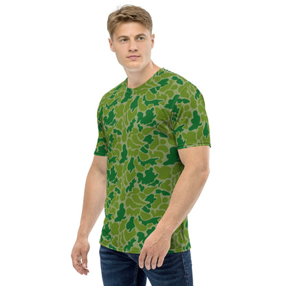 North Korean Duck Hunter CAMO Men’s T-shirt - Mens T-Shirt