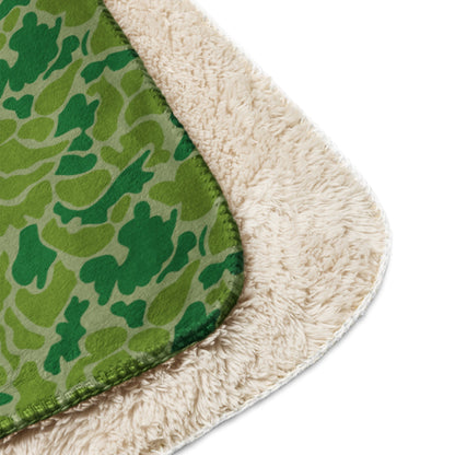 North Korean KPA Duck Hunter CAMO Sherpa blanket - Blankets