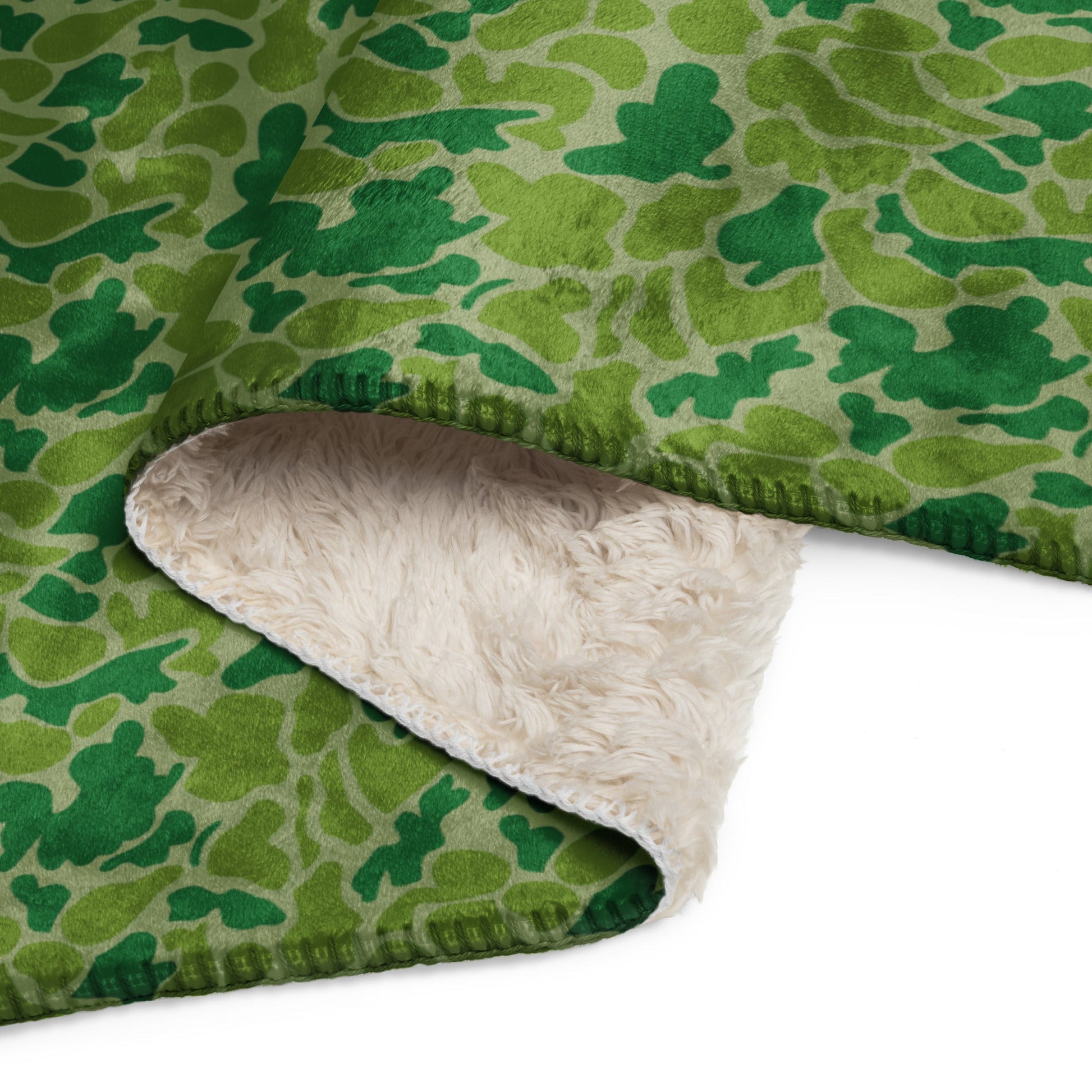 North Korean KPA Duck Hunter CAMO Sherpa blanket - Blankets