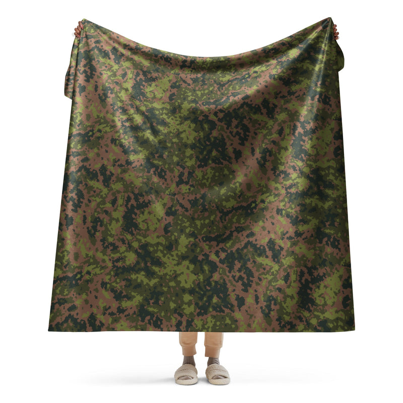 Northern Woodland Finnish M05 Inspired CAMO Sherpa Blanket - 60″×80″