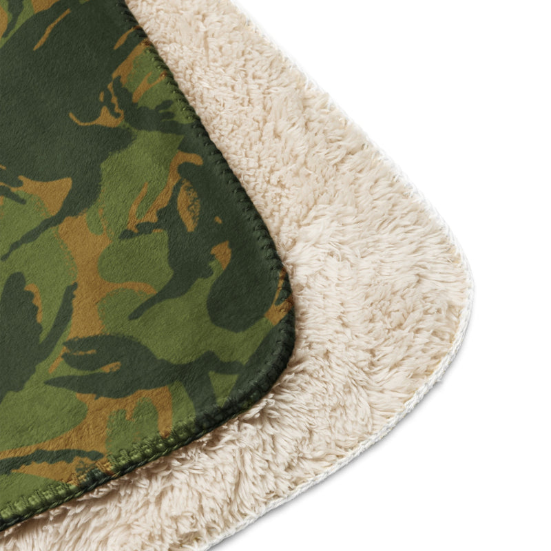 DPM Nordic Woodland CAMO Sherpa Blanket