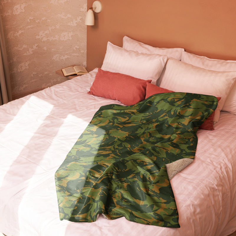 DPM Nordic Woodland CAMO Sherpa Blanket