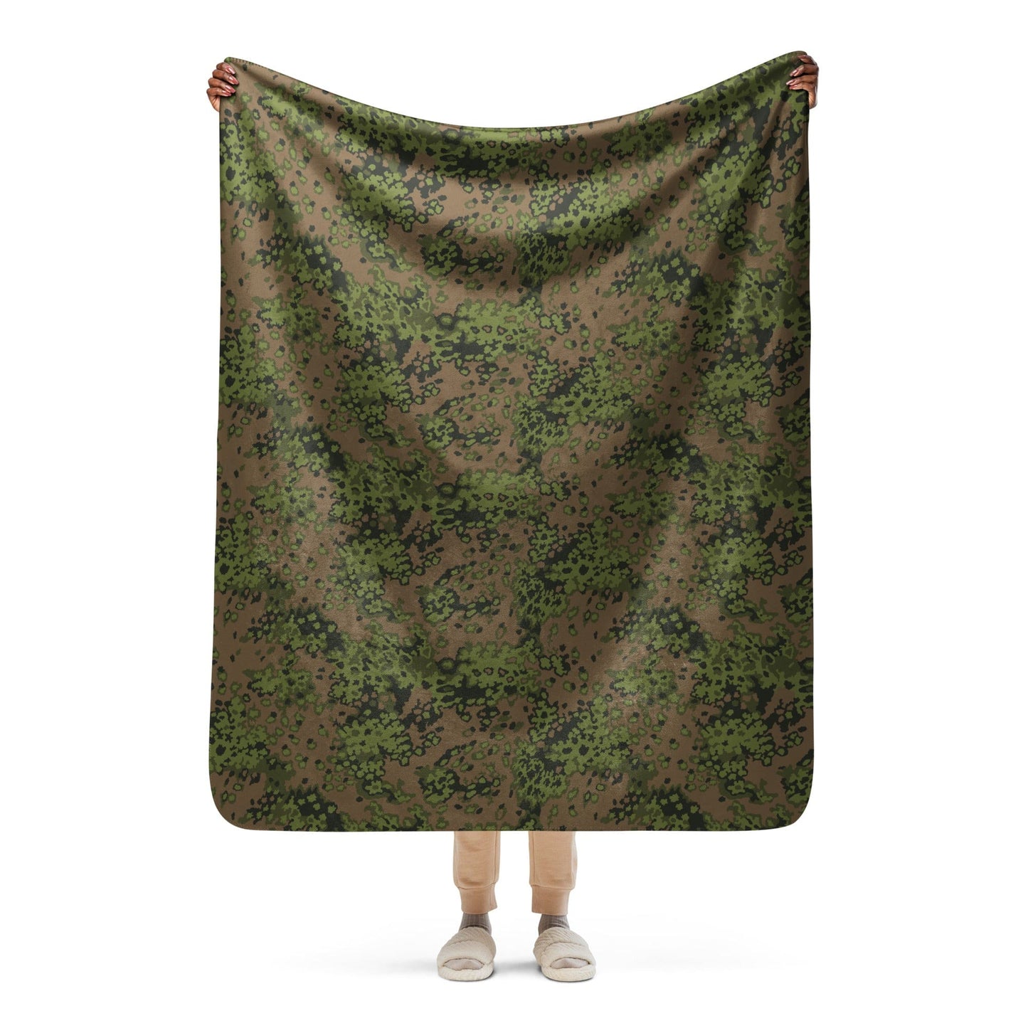 German Oak Leaf Eichenlaubmuster Summer CAMO Sherpa blanket - 50″×60″ - Blankets