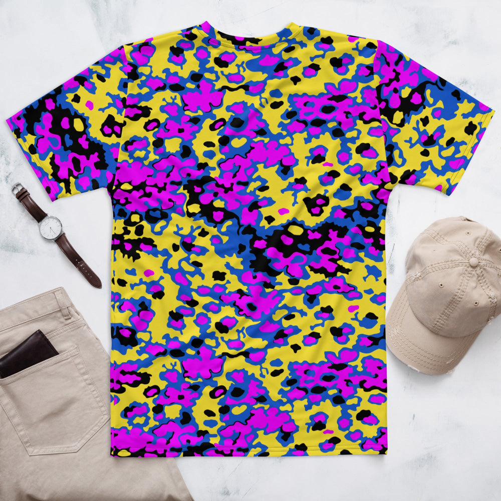 Oakleaf Glow-Oak Fuschia CAMO Men’s t-shirt - Mens T-Shirt