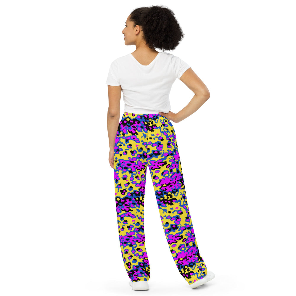 Oakleaf Glow-Oak Fuschia CAMO unisex wide-leg pants - Unisex Wide-Leg Pants