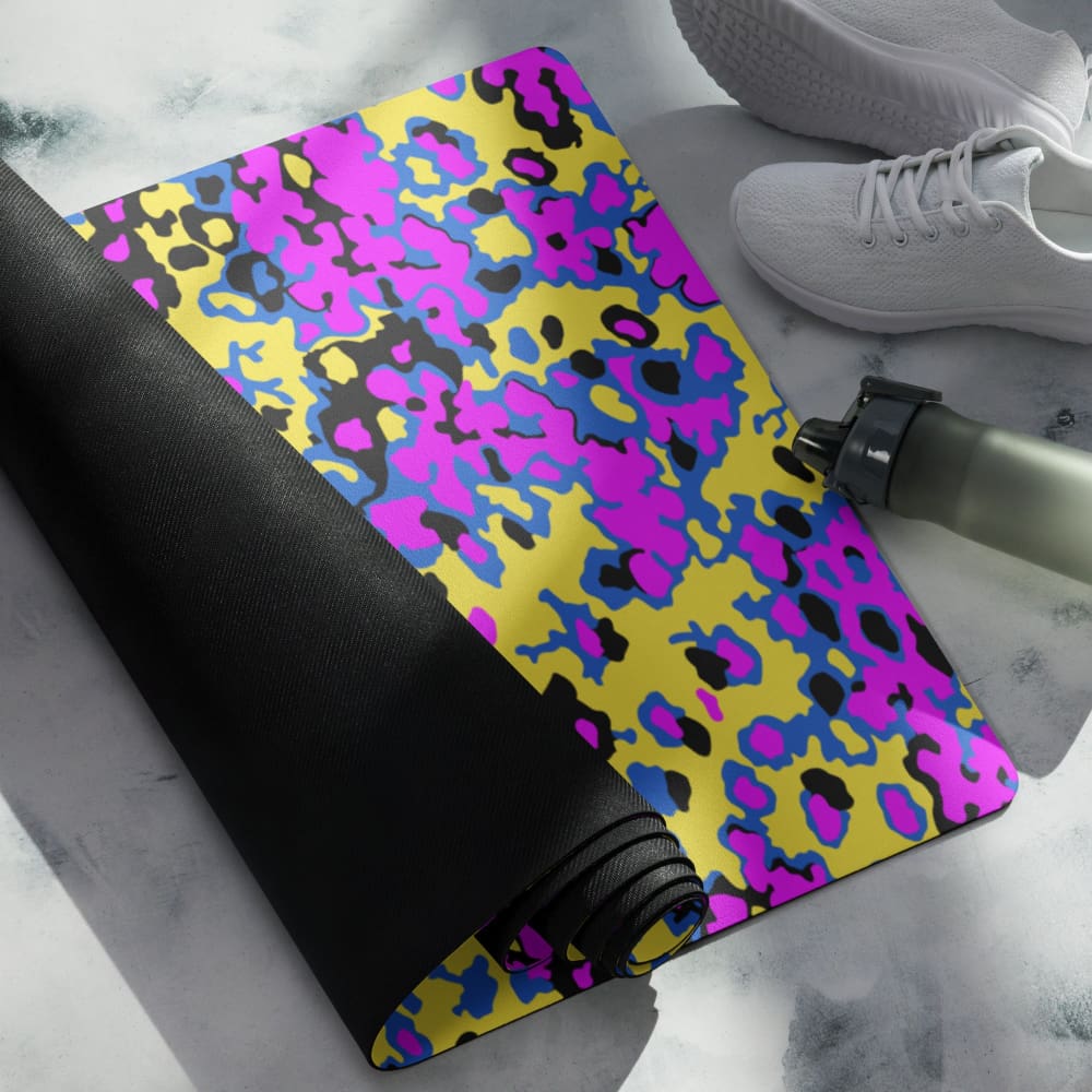 Oakleaf Glow-Oak Fuschia CAMO Yoga mat