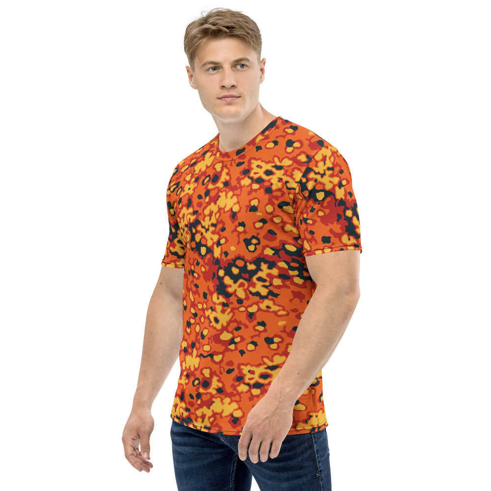 Oakleaf Glow-Oak Hunter Orange CAMO Men’s t-shirt - Mens T-Shirt