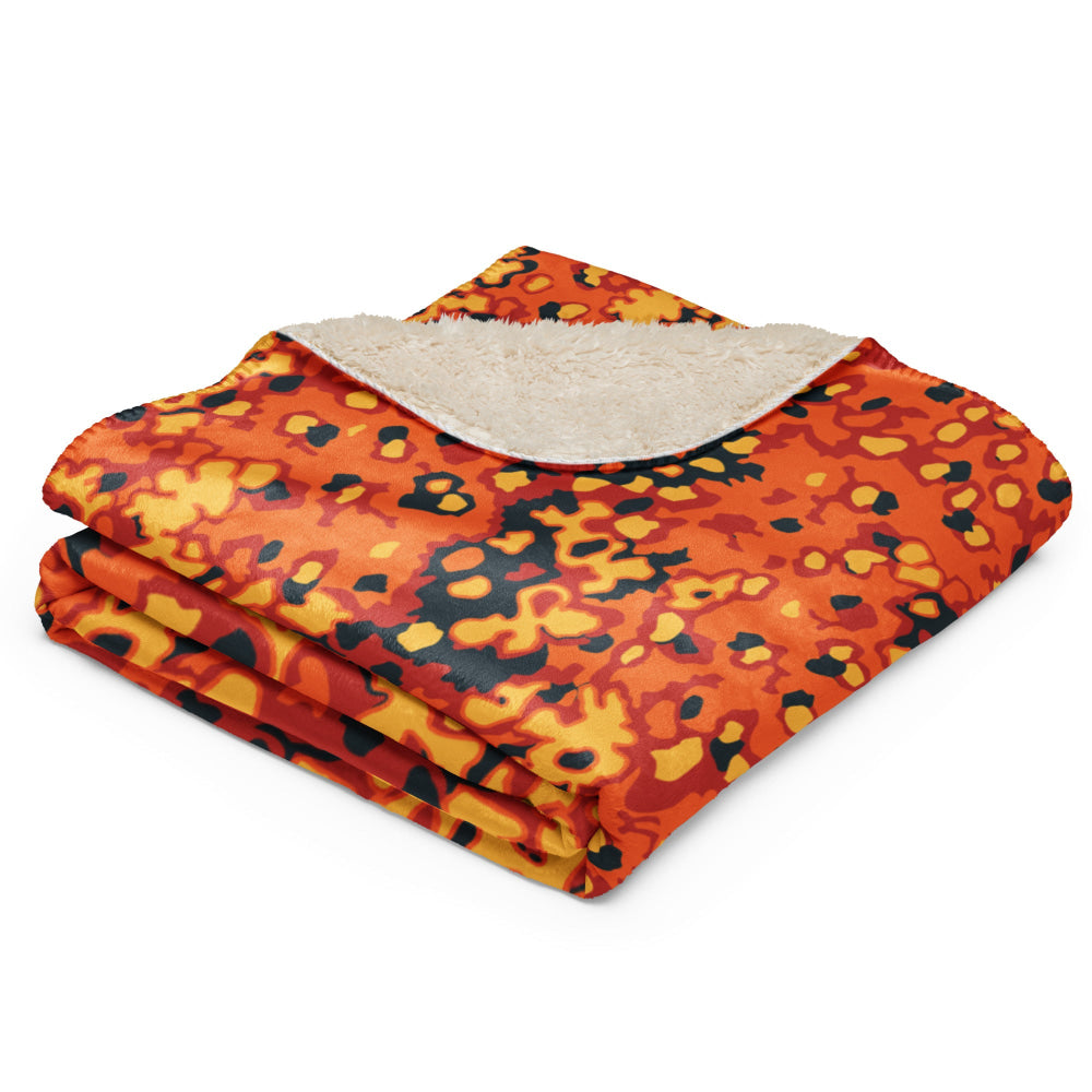 Oakleaf Glow-Oak Hunter Orange CAMO Sherpa blanket - Blanket